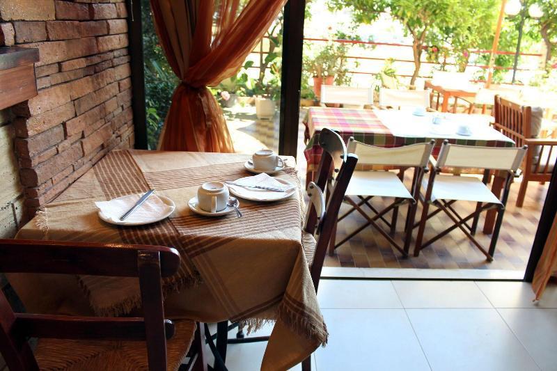 Philoxenia Hotel&Studios Rhodes City Exterior foto