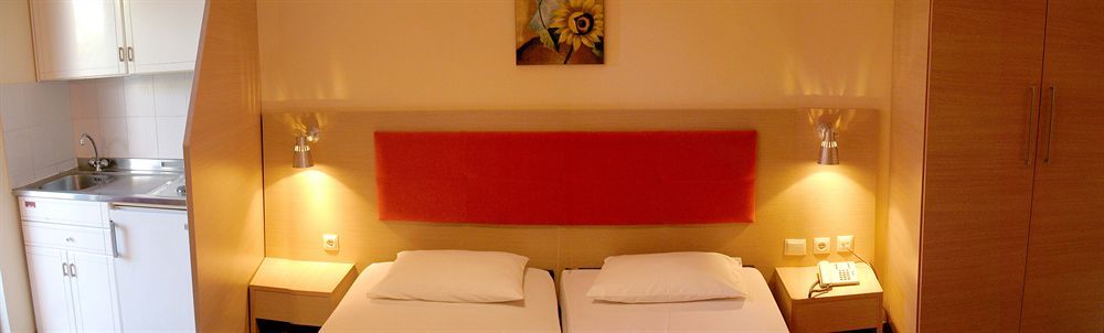 Philoxenia Hotel&Studios Rhodes City Exterior foto