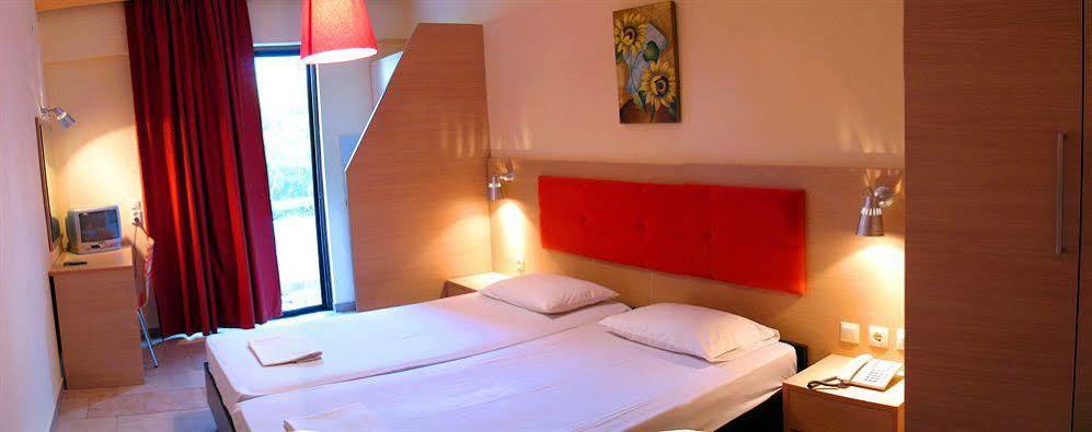 Philoxenia Hotel&Studios Rhodes City Exterior foto