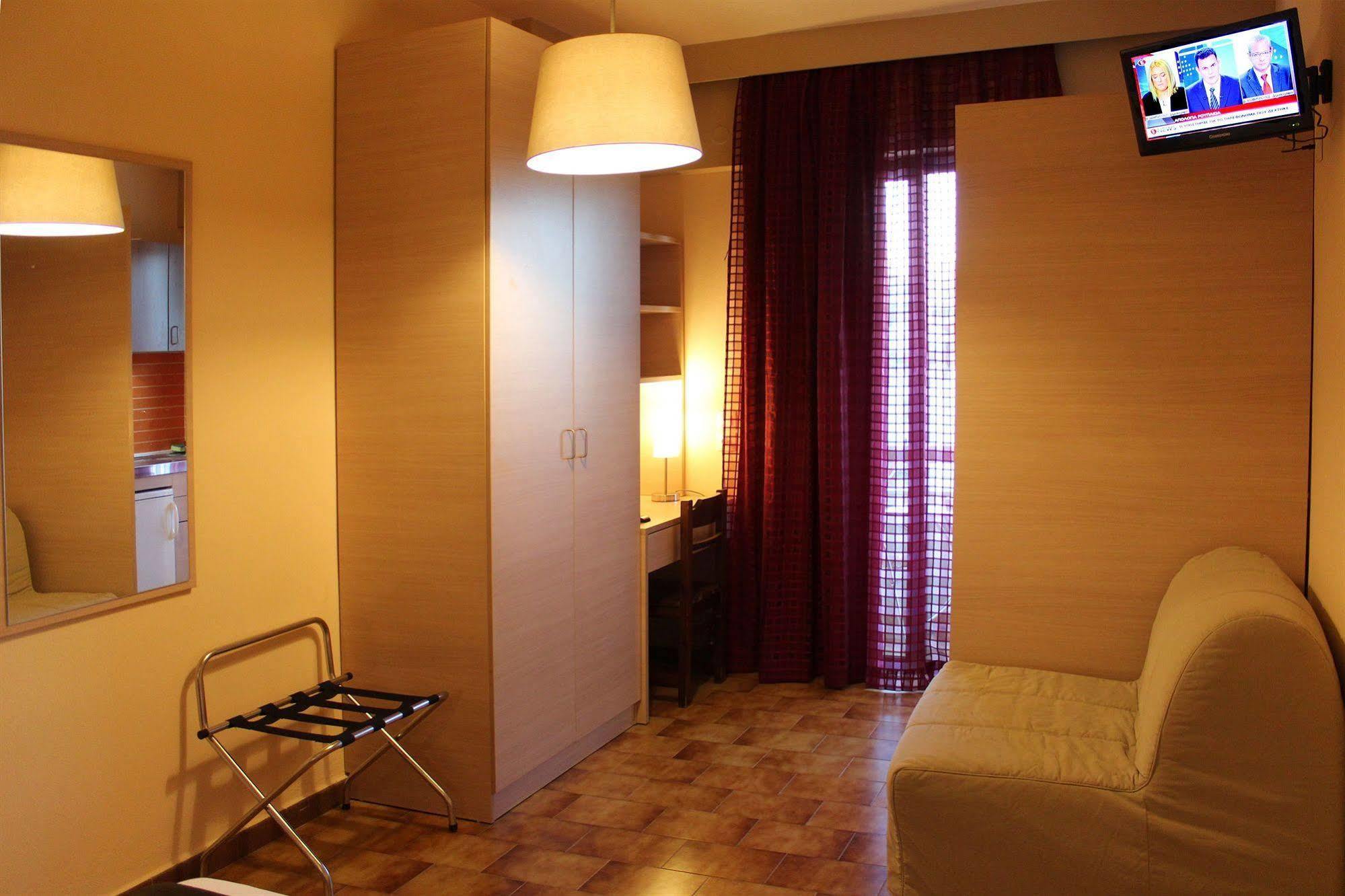 Philoxenia Hotel&Studios Rhodes City Exterior foto